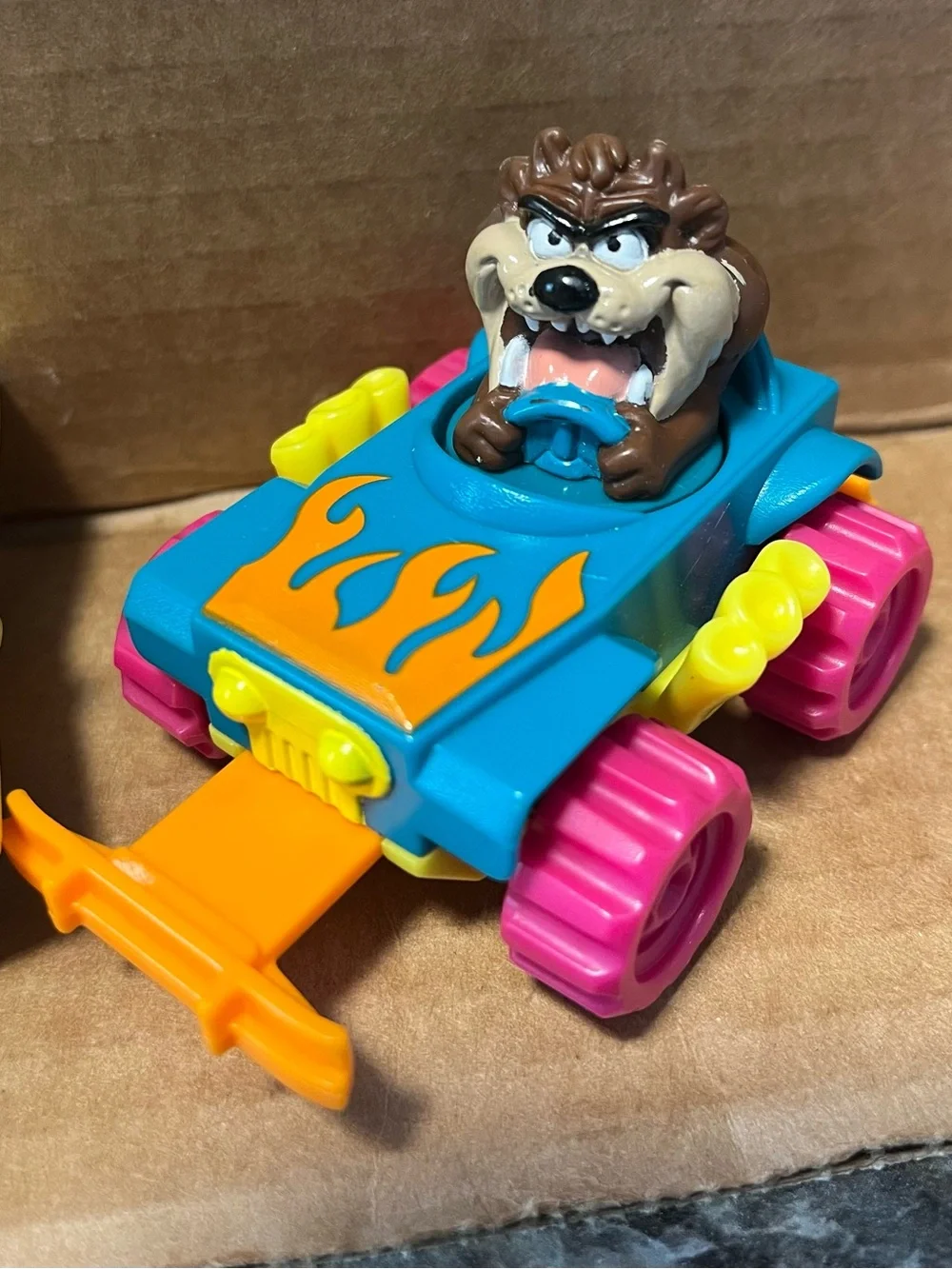 Warner Bros. Daffy Duck & Taz Bright Yellow Character Car Set